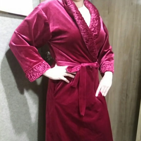other Other - 👑SALE 💋Velvet Robe (Full Length) Sexy Flirty